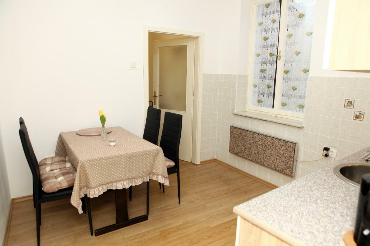 Apartma Grof Koper Exteriör bild